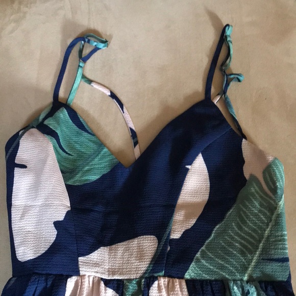 Romper - Picture 2 of 3